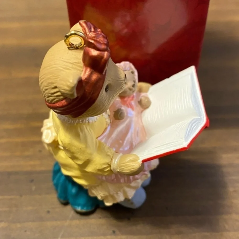 Vintage Hallmark‎ Handcrafted 1993 Ornament The Bearingers Bearnadette